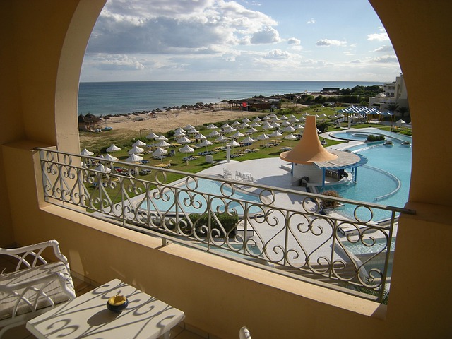 Keyhole Tunisia Hotels With Warm Stone Beauty and Blue-Accented Calm