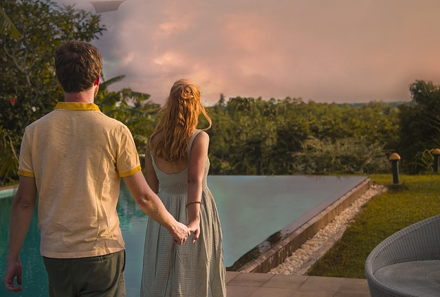 Quilted Sri Lanka Hotels With Ocean Breeze and Colonial Grace